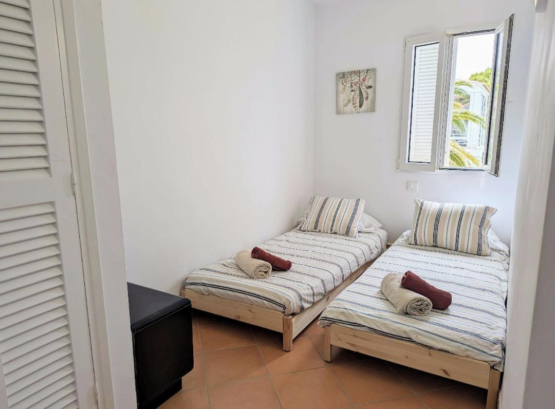 Bella Brisa, Port D'Addaia Apartment Bagian luar foto